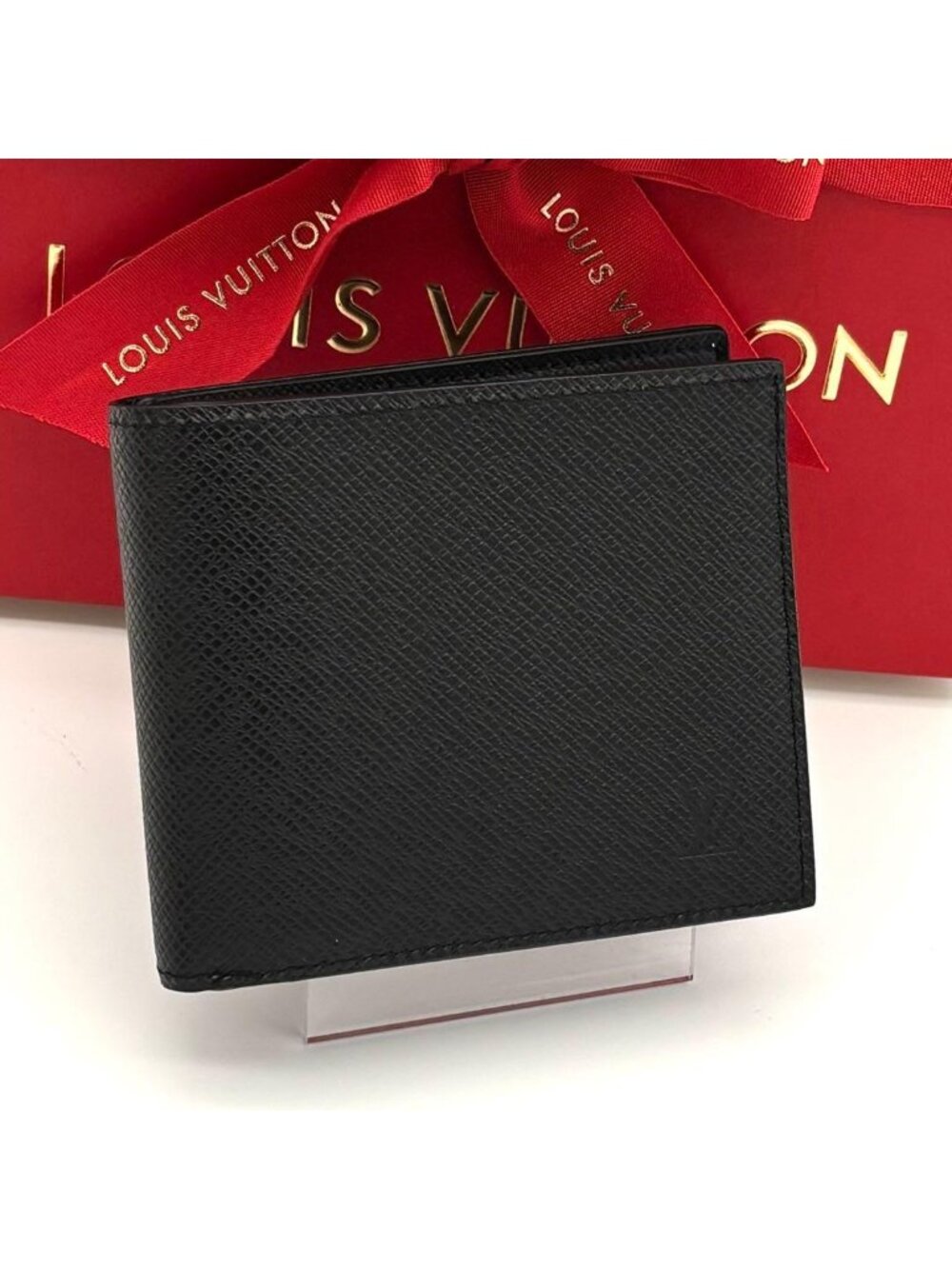 Louis Vuitton Almost Wallet Taiga Portefeuille Amerigo NM Black